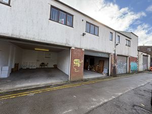 Photo 8- click for photo gallery